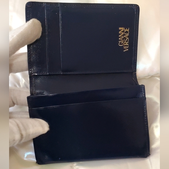 Gianni Versace bifold card holder - Picture 2 of 6